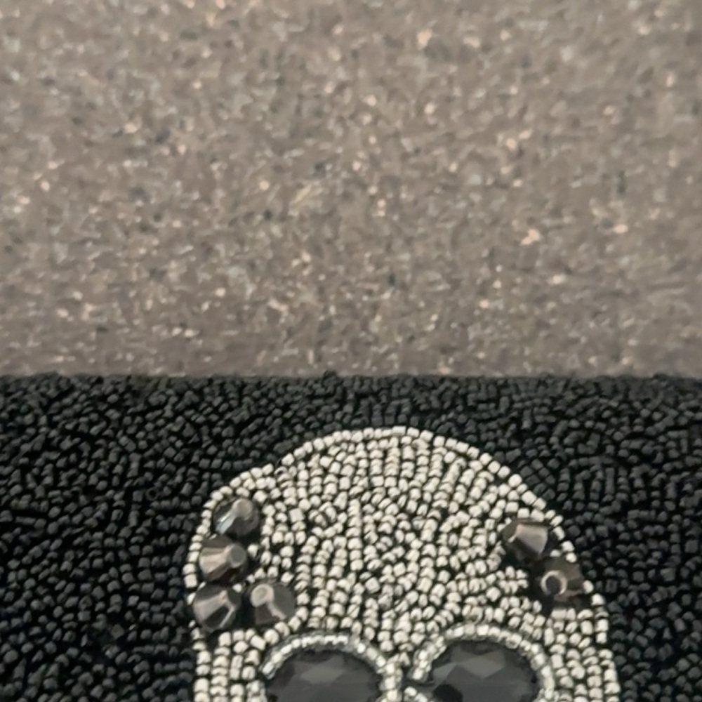 Black Beaded Skull Crossbody Bag - Picture 3 of 4